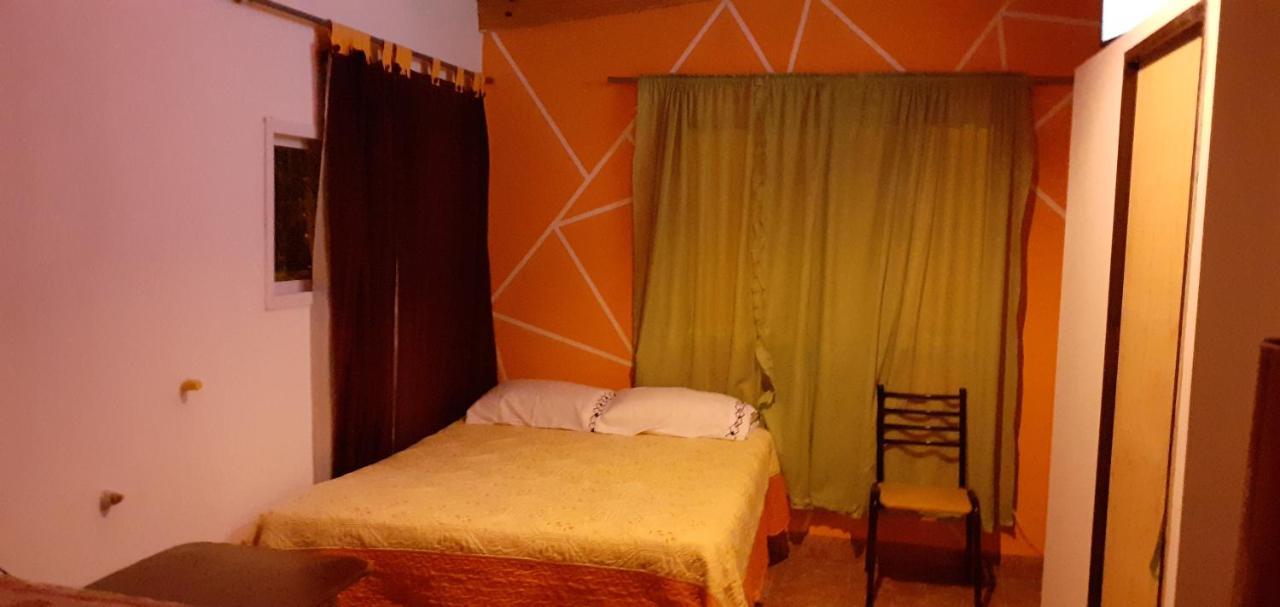 Hostel El Viajante Лос-Антіґуос Екстер'єр фото