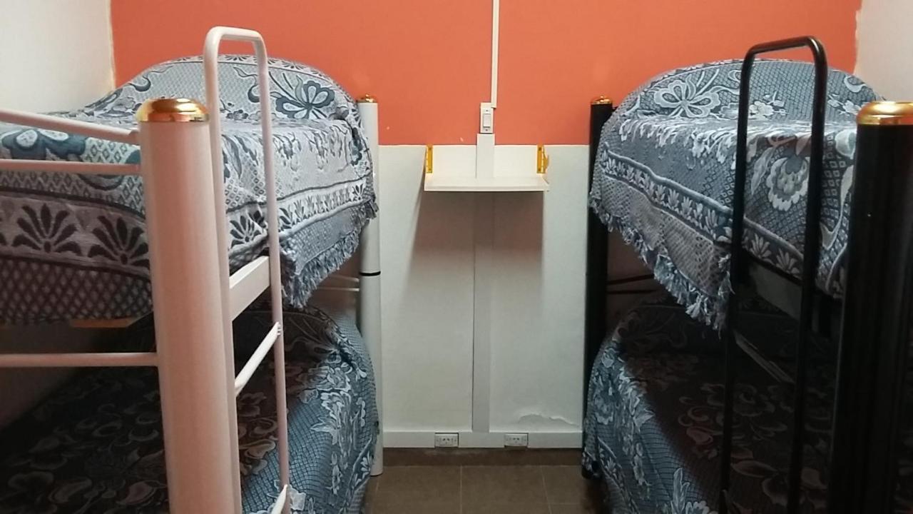 Hostel El Viajante Лос-Антіґуос Екстер'єр фото